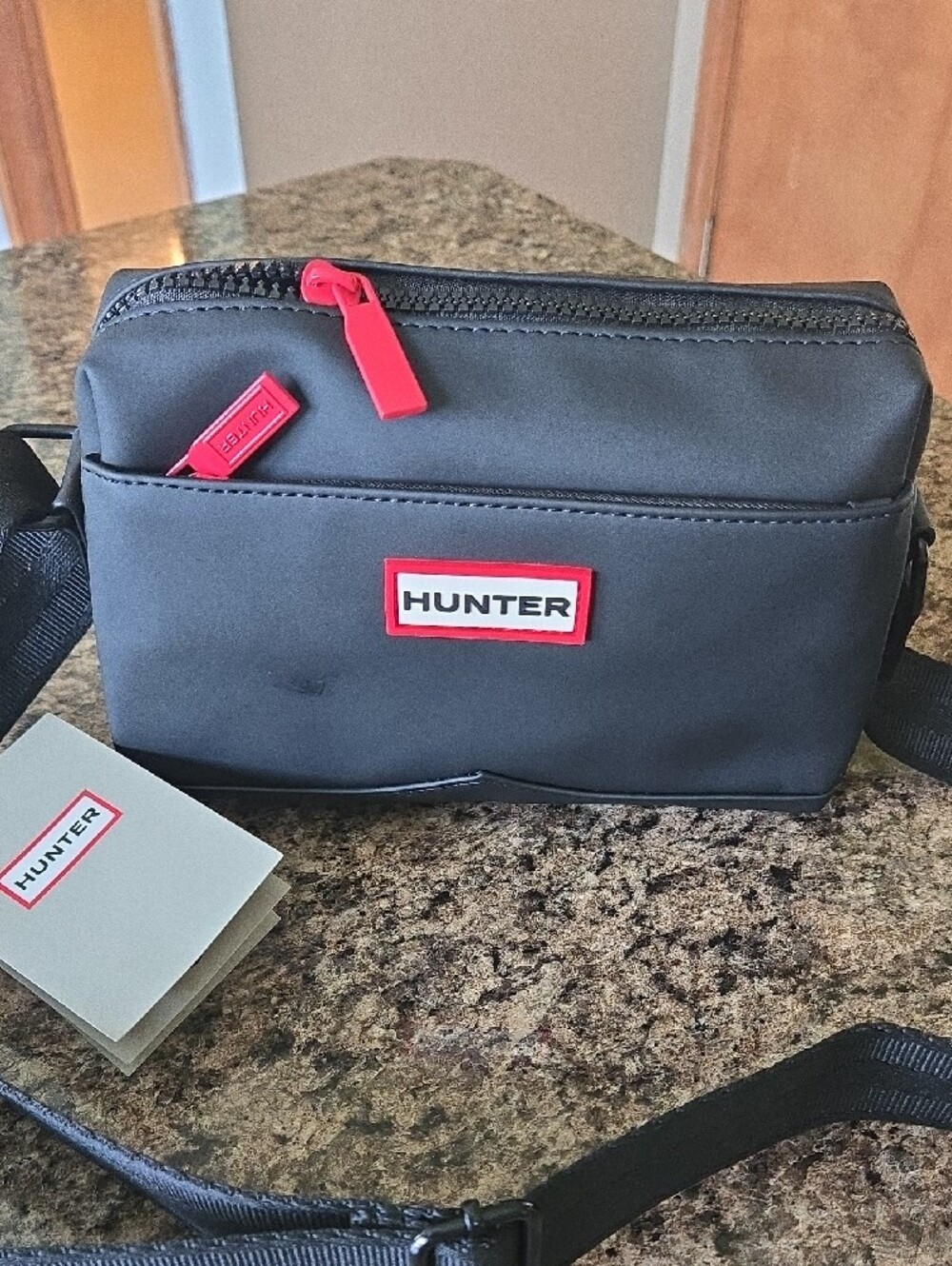 Hunter Black Belt Bag with Red Accents - Picture 4 of 7